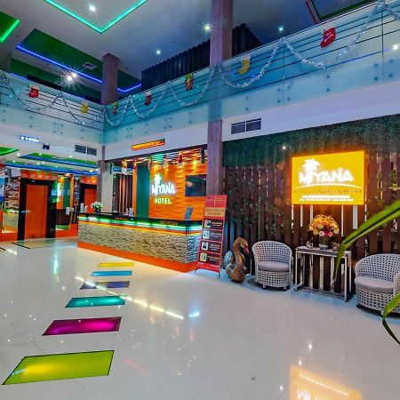 Miyanna Hotel Medan Luaran gambar