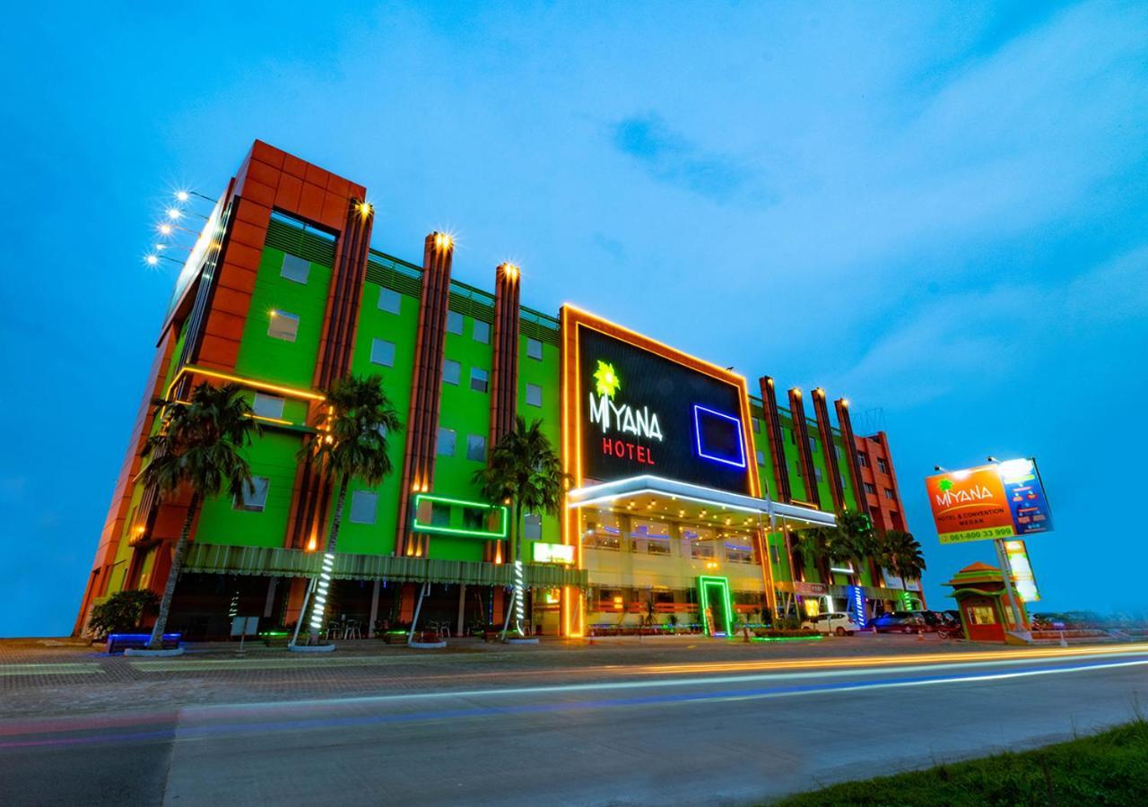 Miyanna Hotel Medan Luaran gambar