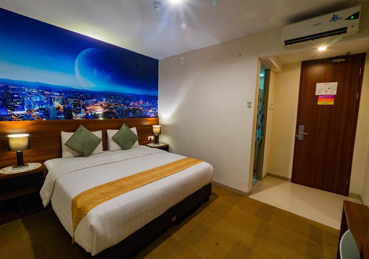 Miyanna Hotel Medan Luaran gambar