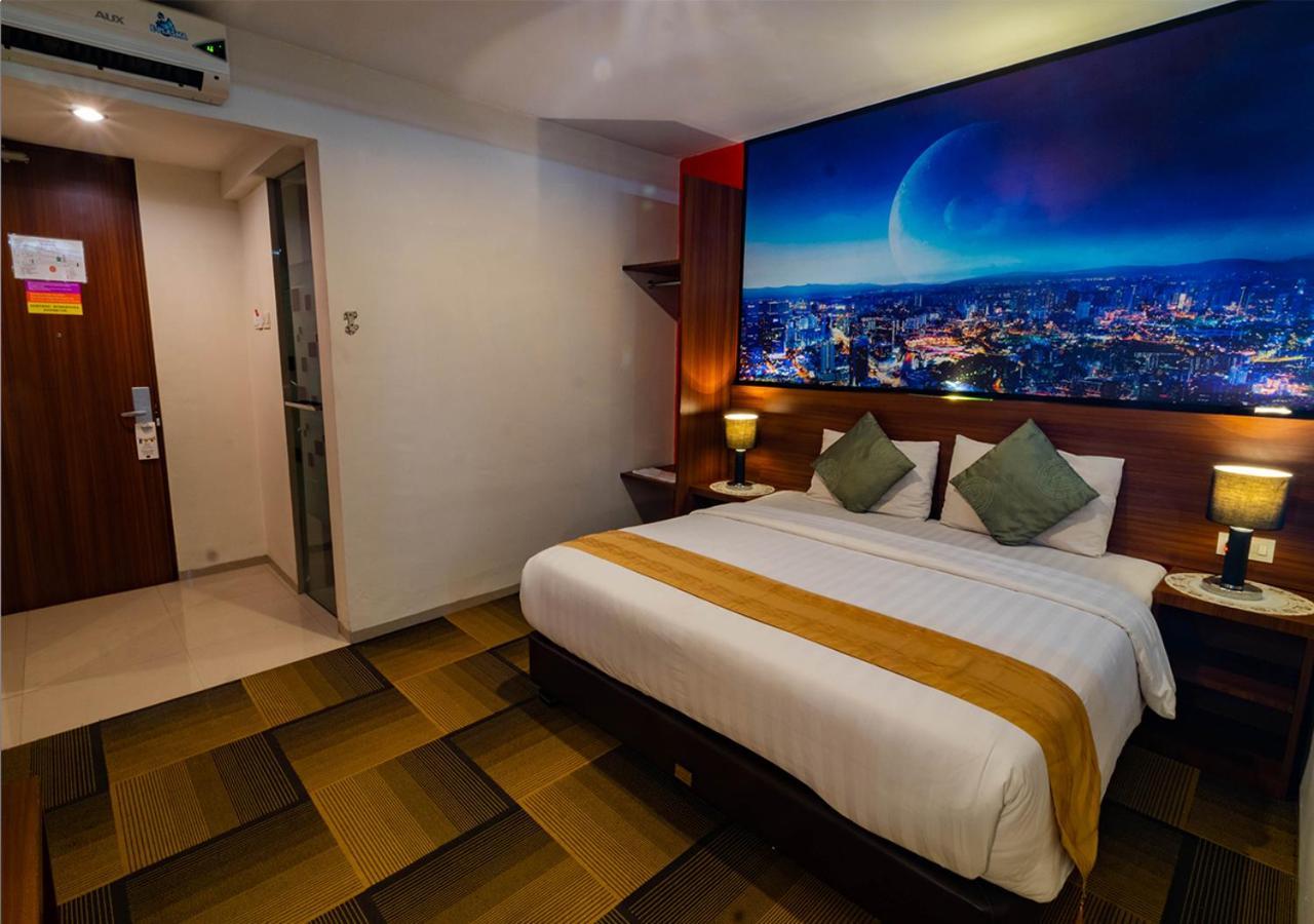 Miyanna Hotel Medan Luaran gambar