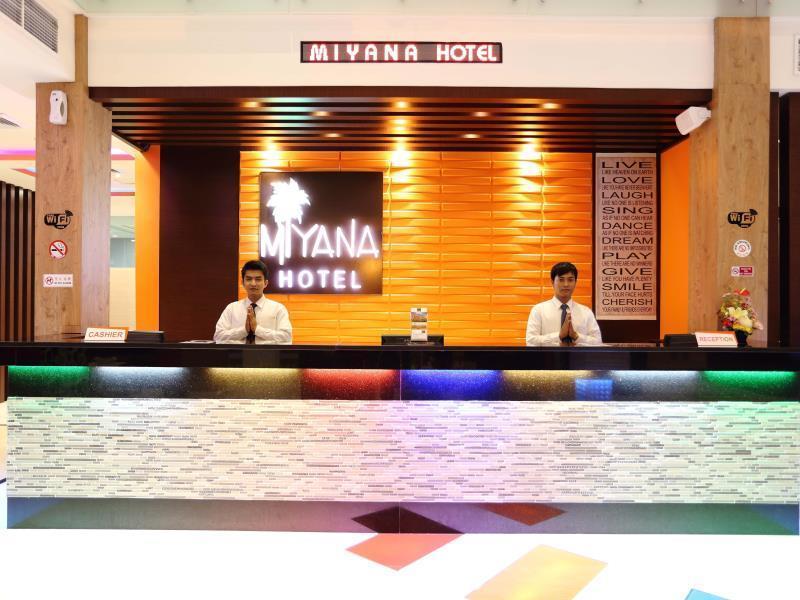 Miyanna Hotel Medan Luaran gambar