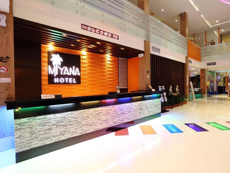Miyanna Hotel Medan Luaran gambar
