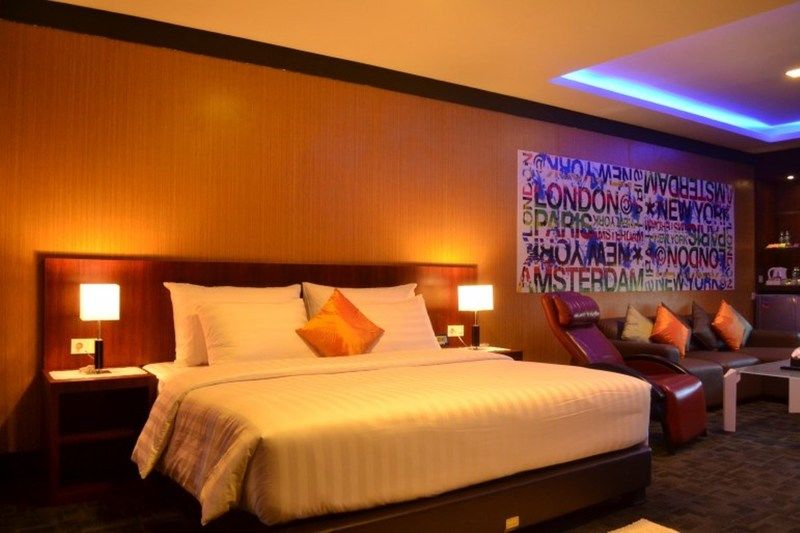 Miyanna Hotel Medan Luaran gambar