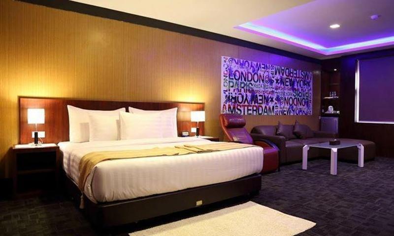 Miyanna Hotel Medan Luaran gambar
