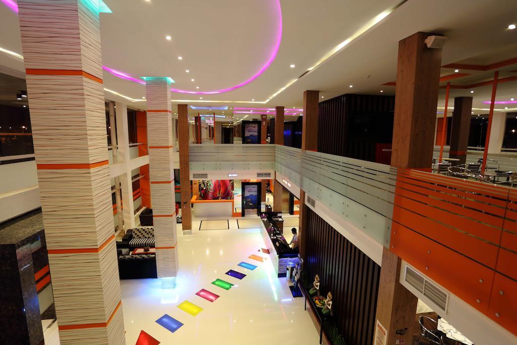 Miyanna Hotel Medan Luaran gambar